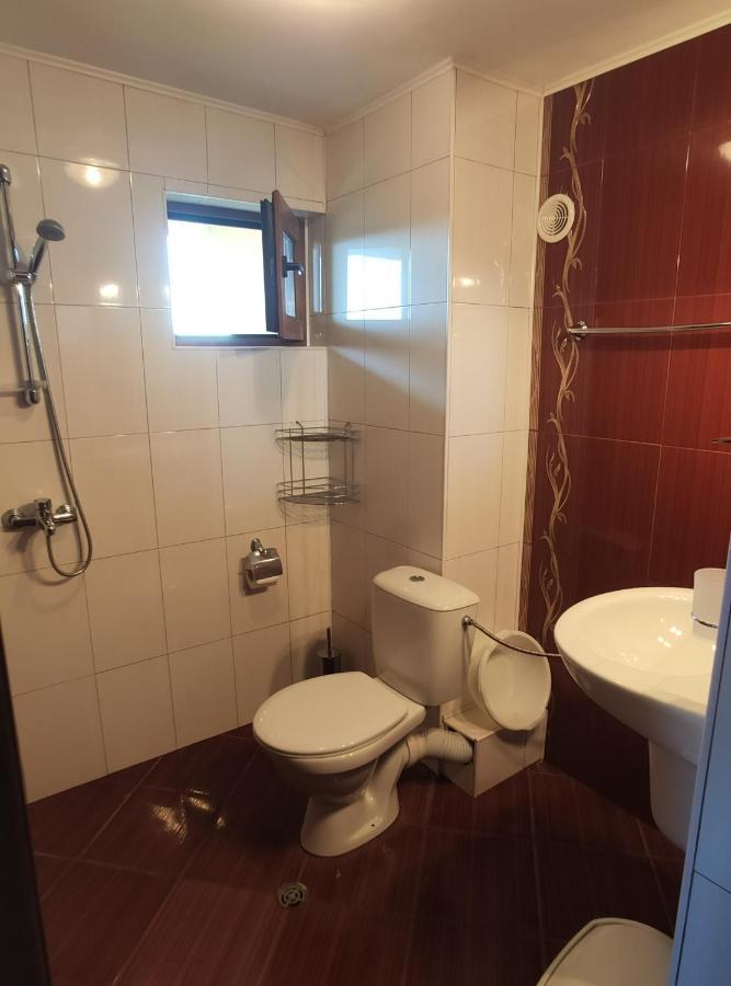 Family Hotel Denica Obzor Ngoại thất bức ảnh