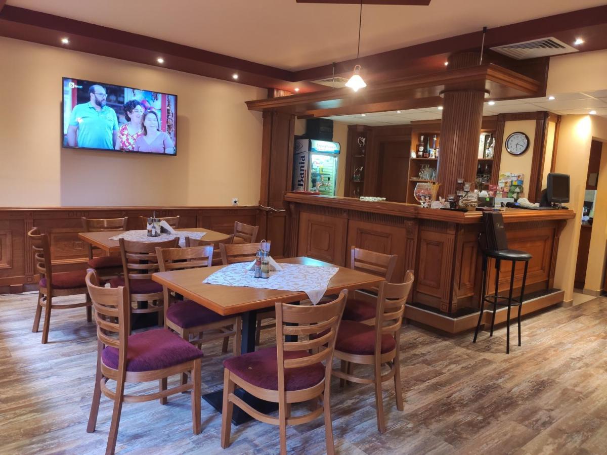 Family Hotel Denica Obzor Ngoại thất bức ảnh